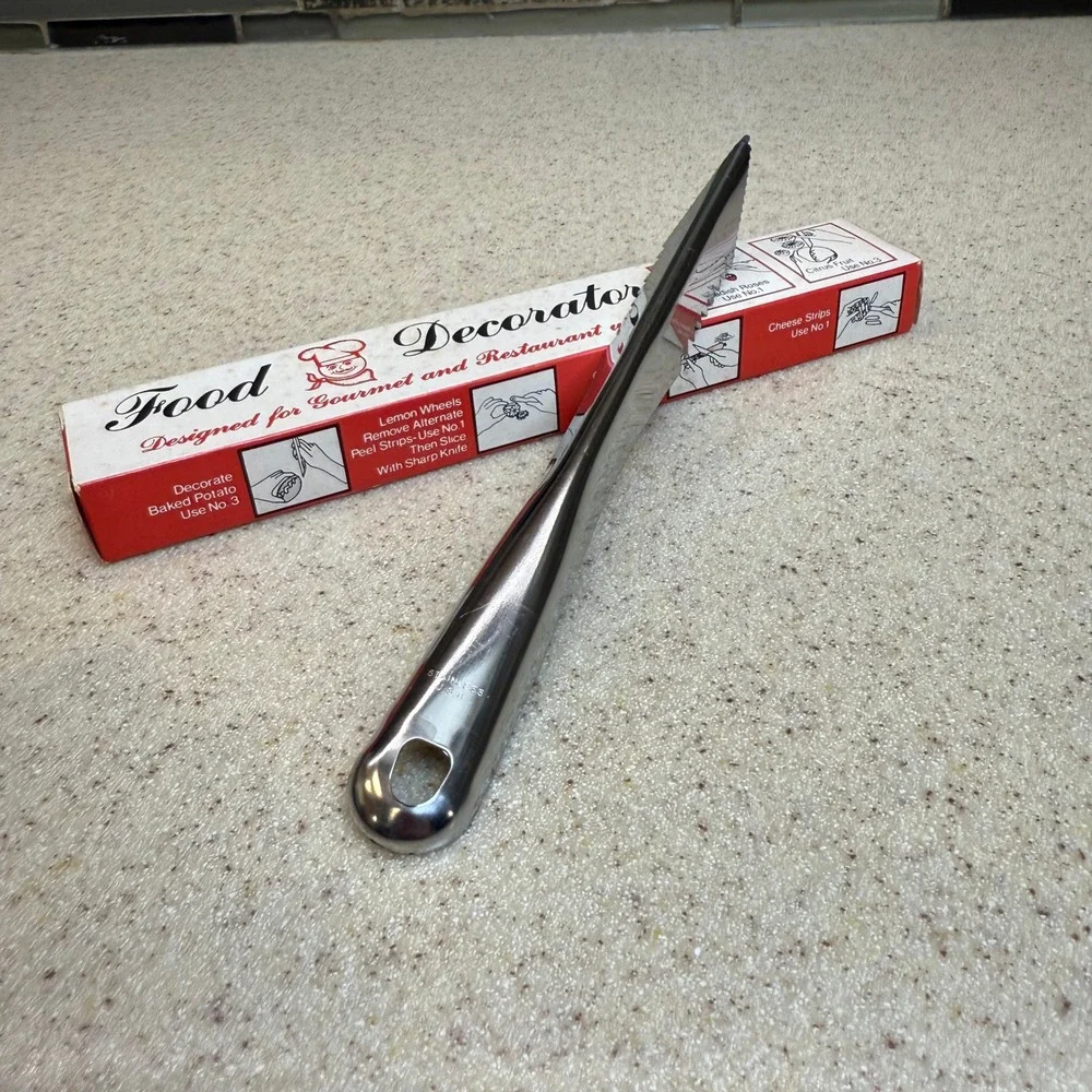 Vintage Quikut Food Decorator Stainless Steel Garnish Tool USA with Box‎